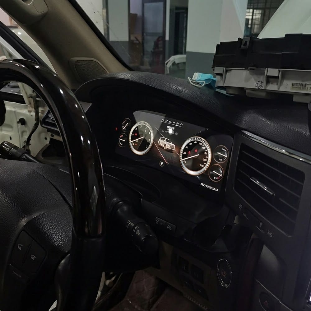 Lexus LX570 virtualna instrumentna ploča